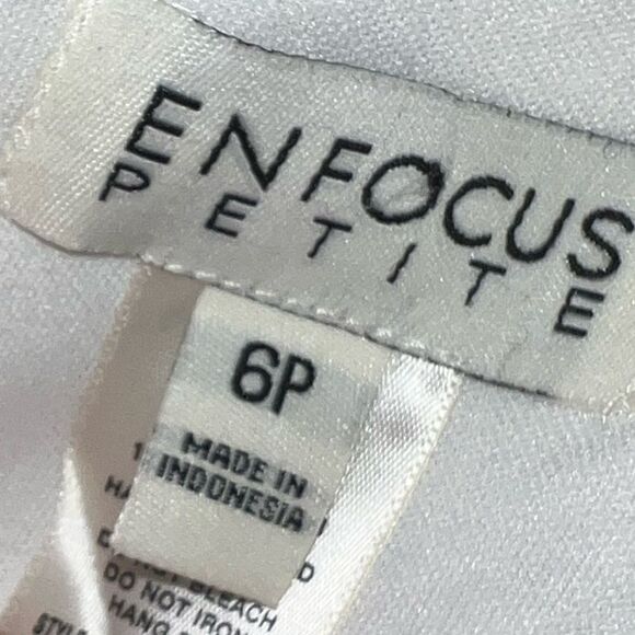 Enfocus brand beige dress with cream lace design overlay! New - Picture 11 of 12